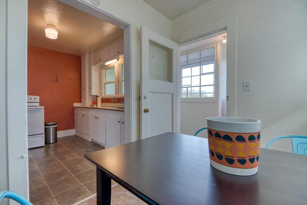 #Stayinmydistrict Heritage House Apt Coos Bay Exteriér fotografie