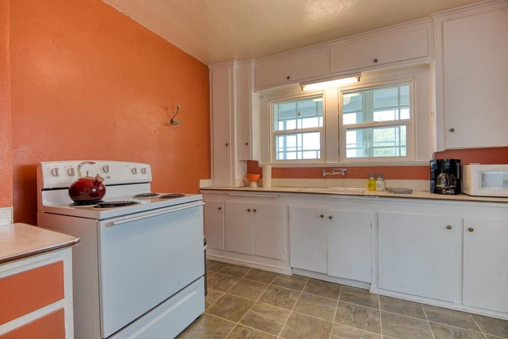 #Stayinmydistrict Heritage House Apt Coos Bay Exteriér fotografie